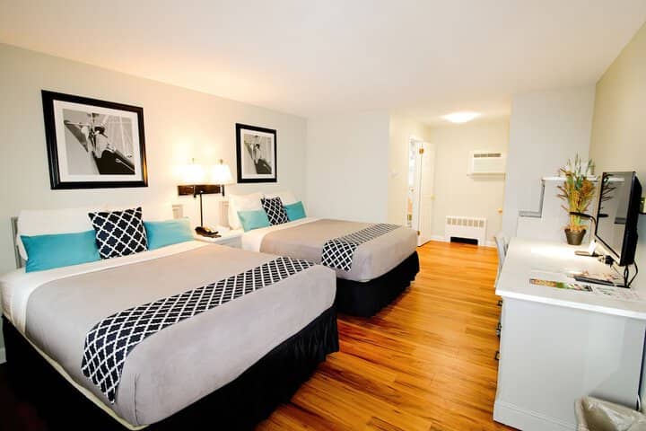Room 11 of 40