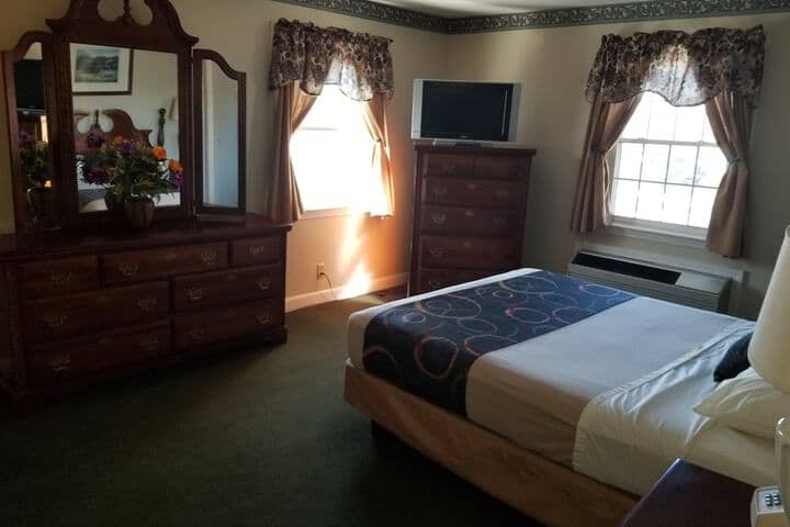 Room 6 of 40